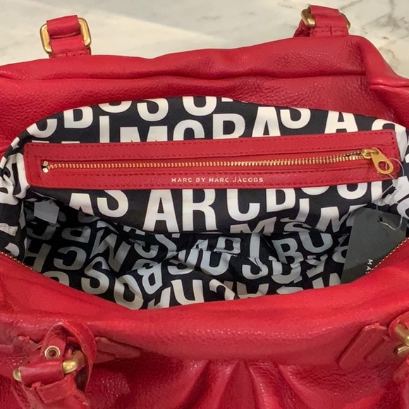 Classic Marc Jacobs satchel - Picture 2 of 8